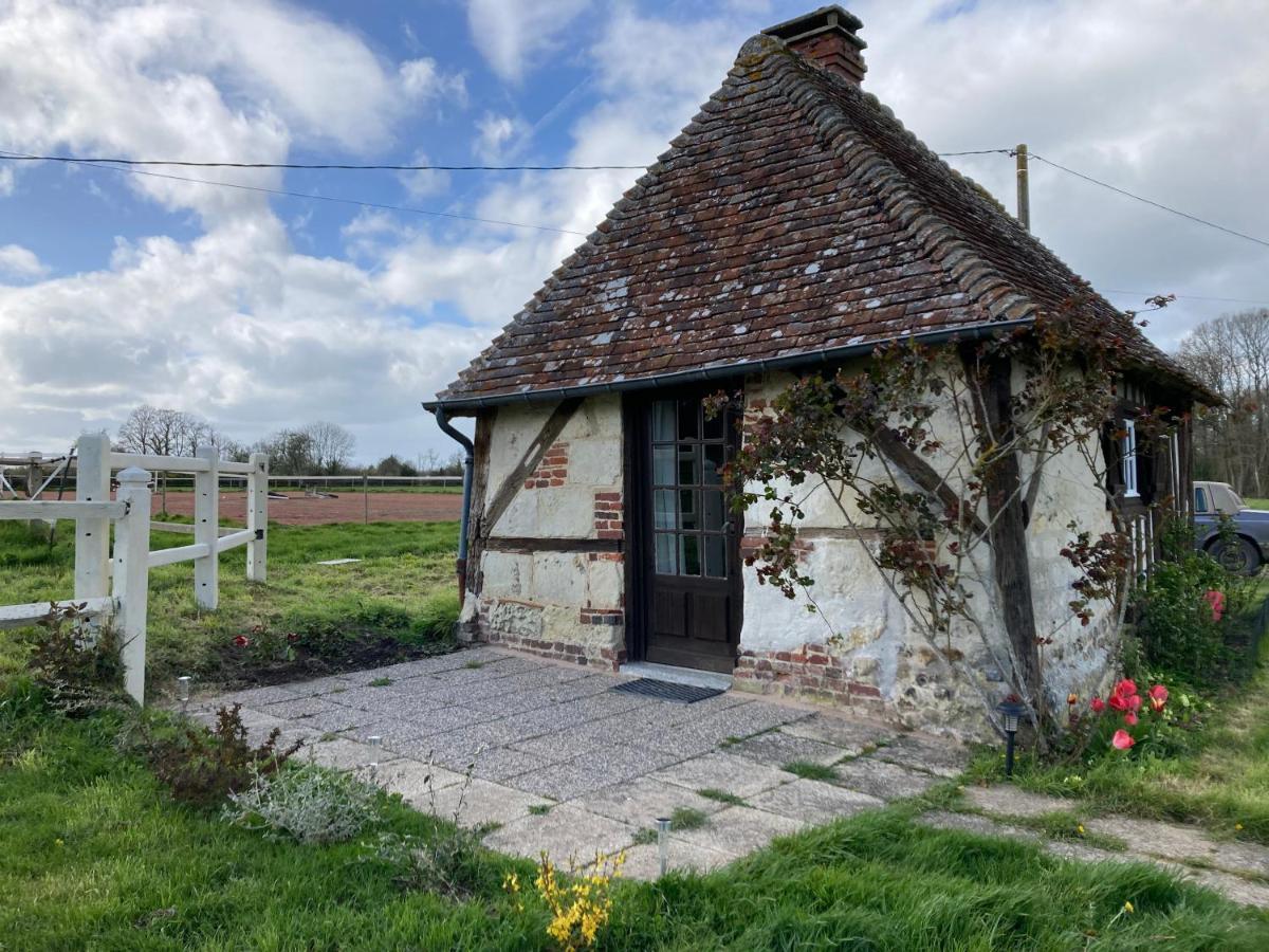 Tiny House Du Haras Cour Lozey Villa Sainte-Marguerite-des-Loges Dış mekan fotoğraf